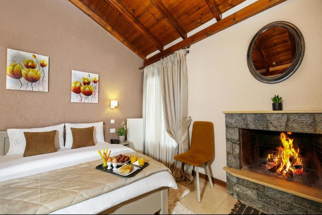 Asimina Guesthouse, Eptalofos Parnassos Exteriör bild