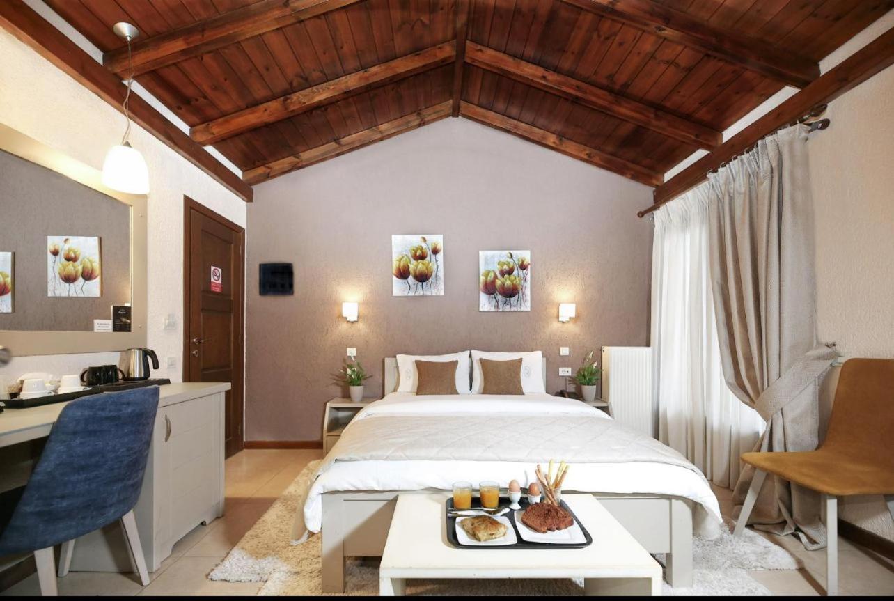 Asimina Guesthouse, Eptalofos Parnassos Exteriör bild